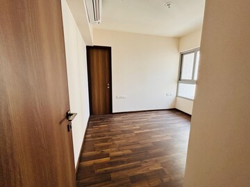 Master Bedroom in 2 BHK Apartment at Piramal Vaikunth, Balkum Pada – for Sale
