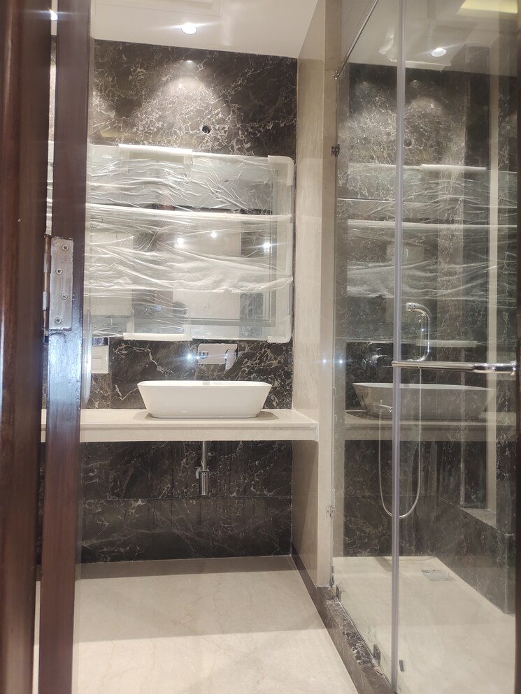 Kitchen, greater kailash ii 3 Bedroom 2250 Sq.Ft. Builder Floor In Greater Kailash ii Delhi 8220619