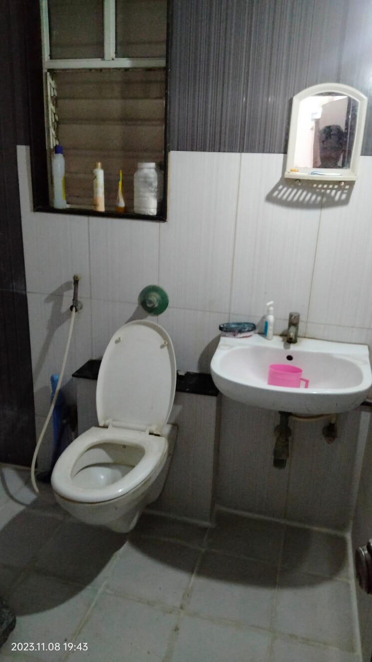 Bathroom, ba-vermont 2 Bedroom 950 Sq.Ft. Apartment In Wagholi Pune 8220623