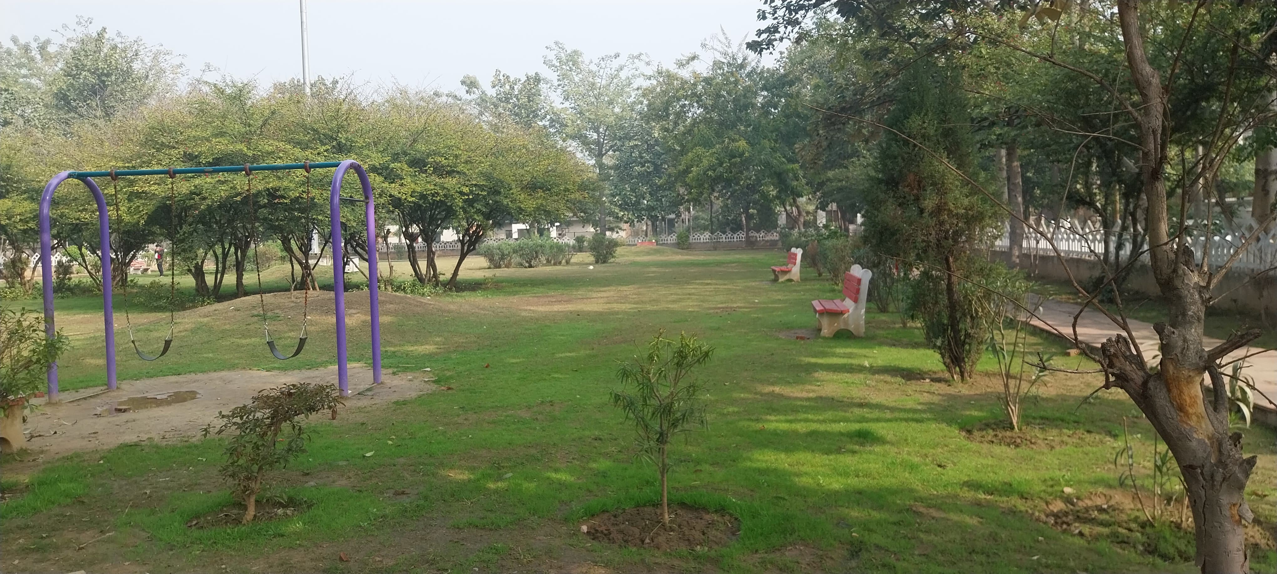 Plot For Sale in Upsidc