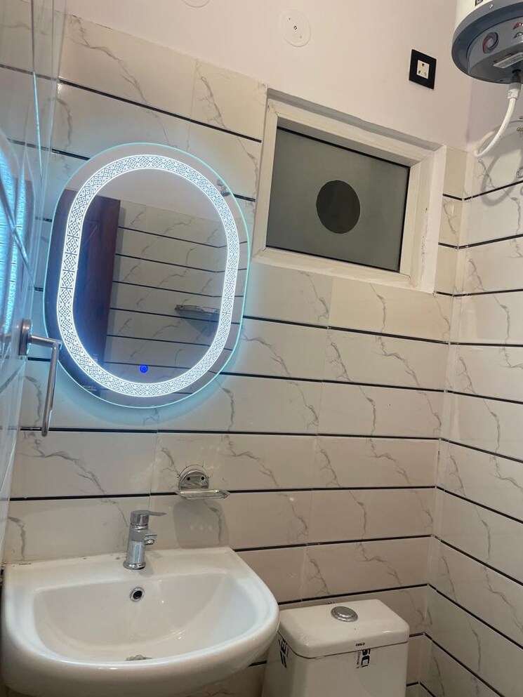 Bathroom, kirsali gaon 2 Bedroom 950 Sq.Ft. Builder Floor In Kirsali Gaon Dehradun 8220723