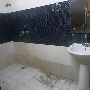 Kitchen in 2 BHK Independent House at Ansal Plaza Sector-23, Sector 23 – for Rent