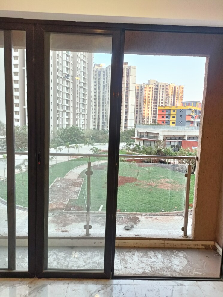 Room, risland-the-icon 2 Bedroom 775 Sq.Ft. Apartment In Dhokali Thane 8220735