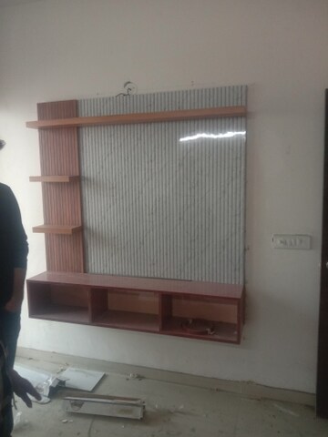 Furnished Amenities in 2.5 BHK Apartment at Mahagun Mywoods, Sector 16c Greater Noida – for Rent
