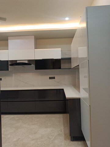 Kitchen in 4 BHK Builder Floor at Unitech South City II, Sector 50 – for Rent