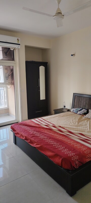 Bedroom in 2 BHK Apartment at Omaxe Residency, Gomti Nagar – for Rent