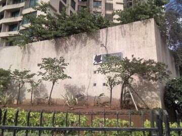 2.5 BHK Apartment – Exterior View View at Oberoi Realty Woods, Goregaon East - for Rent