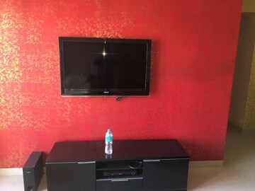 Furnished Amenities in 3 BHK Apartment at K Raheja Heights, Malad East – for Sale