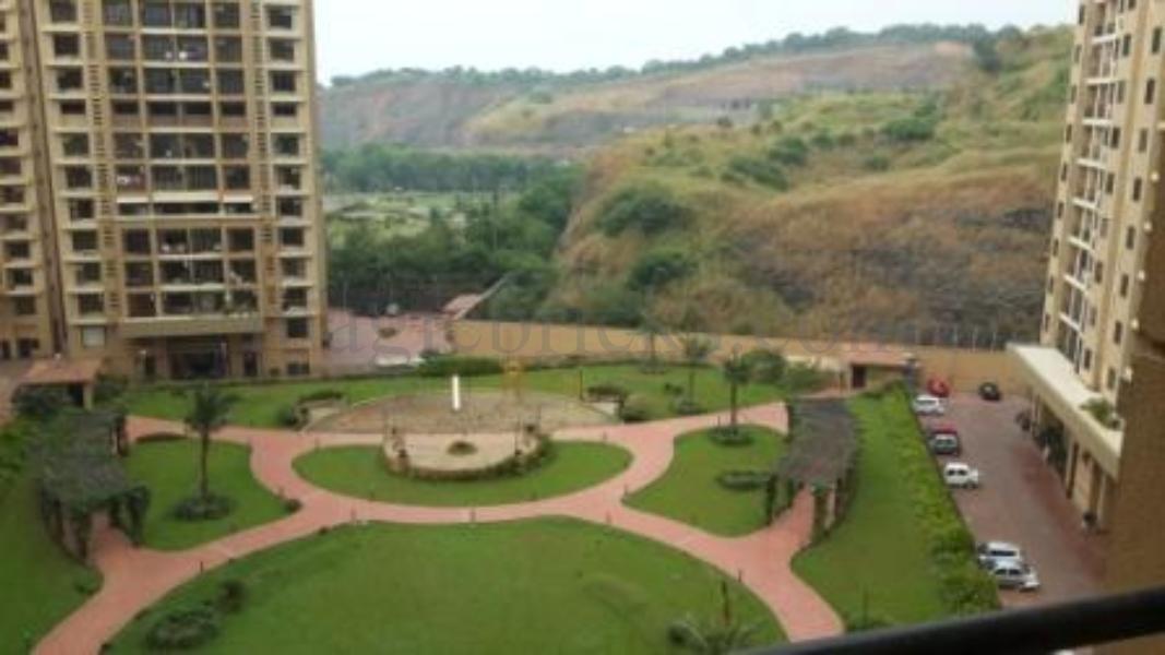 Swimming Pool, k-raheja-heights 3 Bedroom 1375 Sq.Ft. Apartment In Malad East Mumbai 8220872