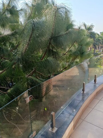 Balcony in 6+ BHK Independent House at Sector 69 – for Rent