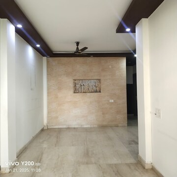 Room in 3 BHK Builder Floor at Kohli One Malibu Town, Sector 47 – for Rent