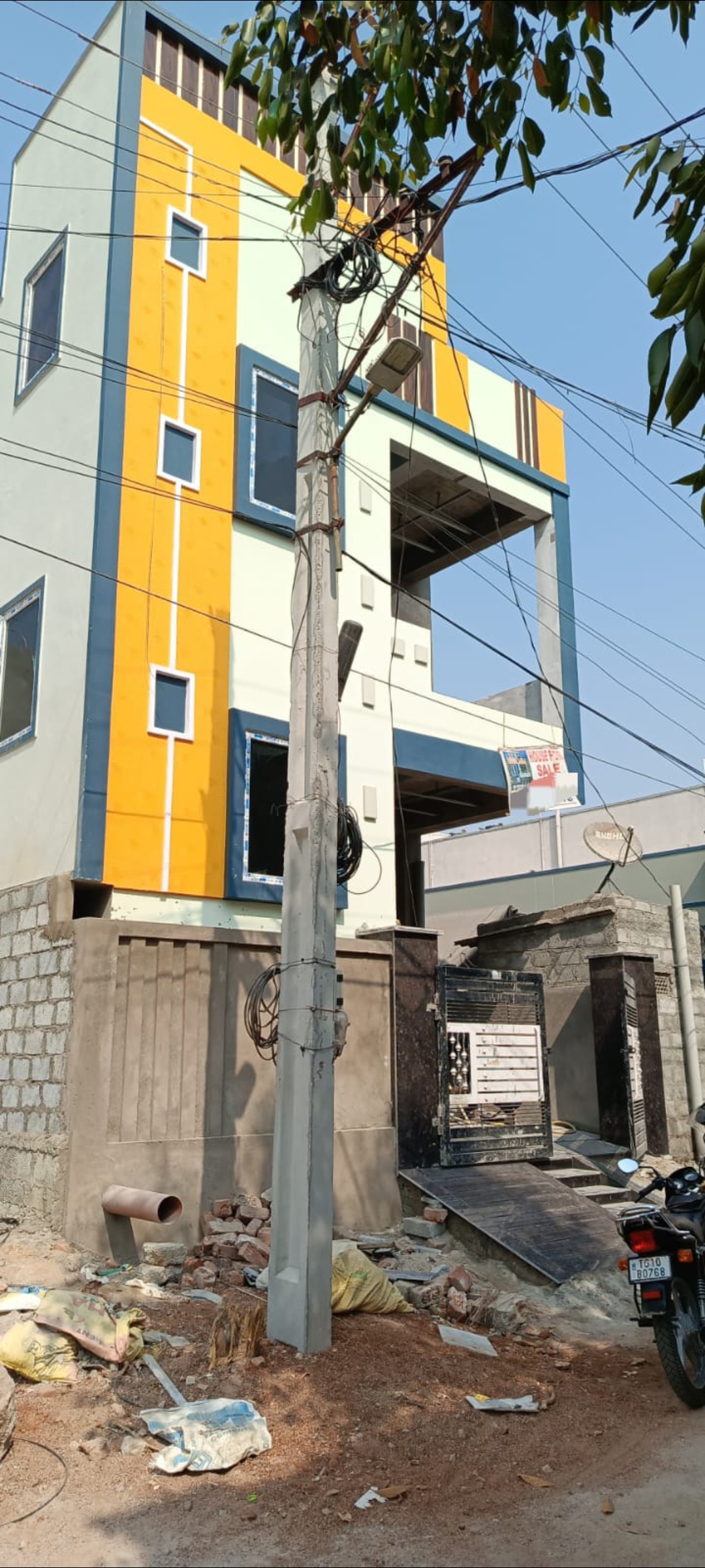 3 BHK + Pooja Room Independent House For Sale in Suresh Propertys 