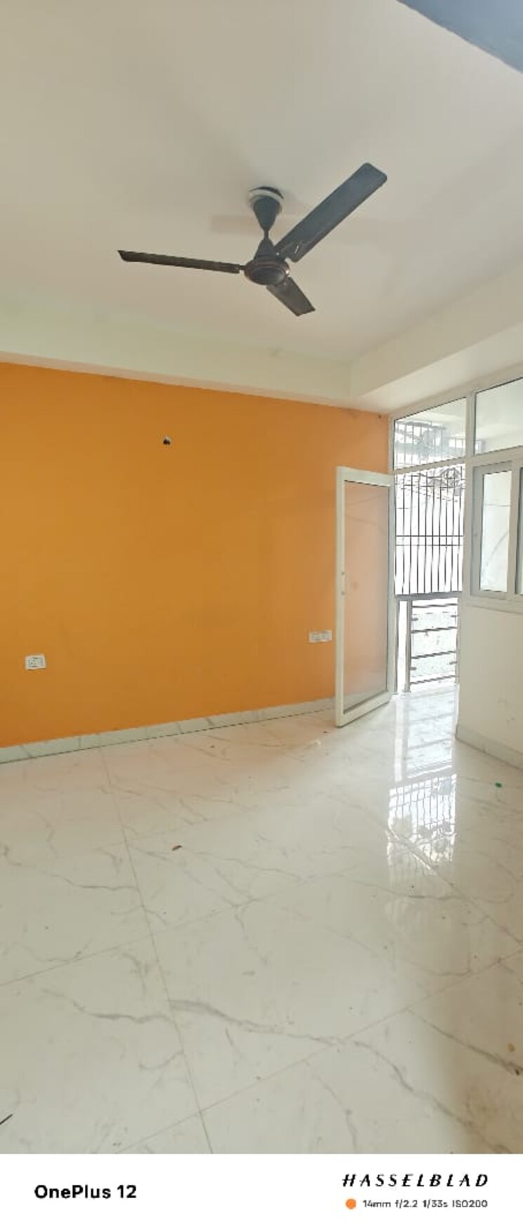 Room, sector 73 2 Bedroom 1000 Sq.Ft. Builder Floor In Sector 73 Noida 8220935