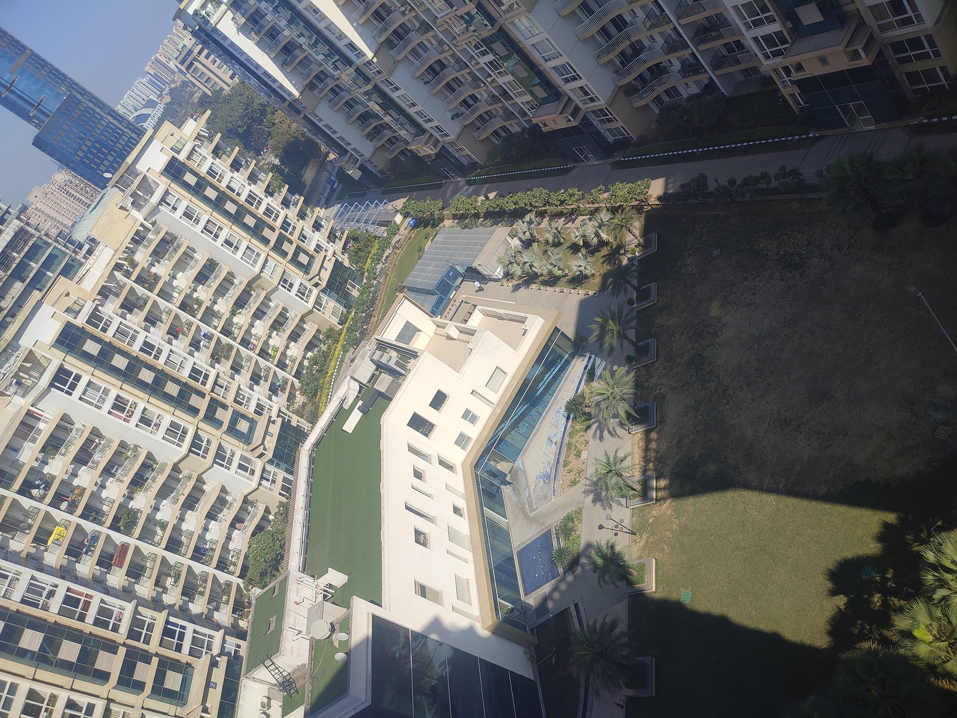 5 BHK + Pooja Room Penthouse For Rent in Emaar Palm Terraces Select