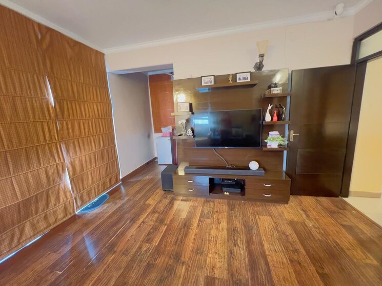 Living Room, tata-primanti-villas 4 Bedroom 8500 Sq.Ft. Villa In Sector 72 Gurgaon 8220997