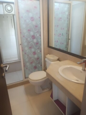 Bathroom in 3 BHK Apartment at Hiranandani Verona Co op Housing Society Ltd, Powai – for Rent