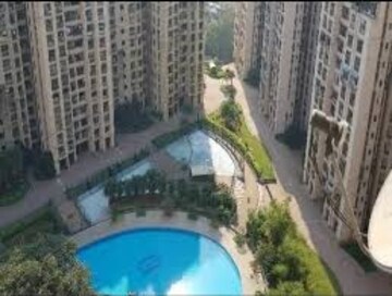 Swimming Pool in 2.5 BHK Apartment at HDIL Dreams, Bhandup West – for Rent