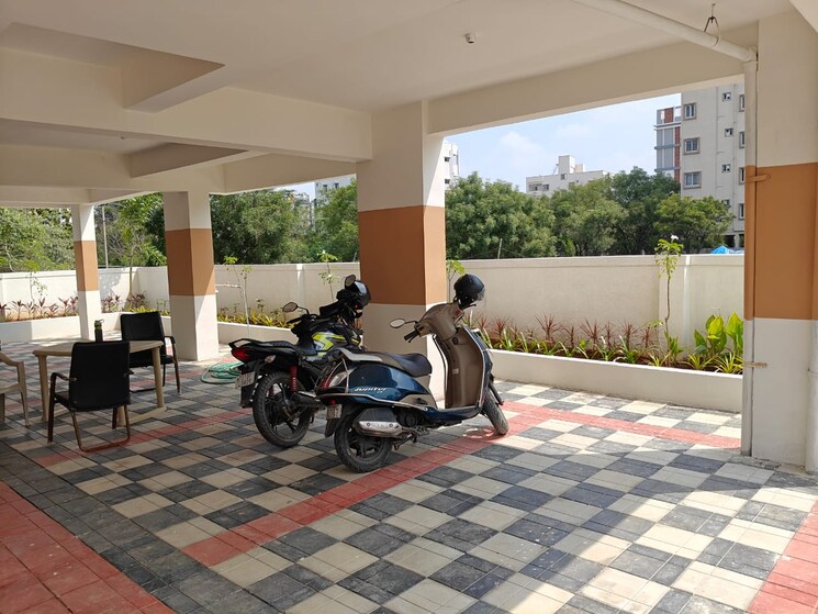  Parking, kukatpally 3 Bedroom 1500 Sq.Ft. Apartment In Kukatpally Hyderabad 8221090