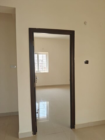 Room in 3 BHK Apartment at Kukatpally – for Sale