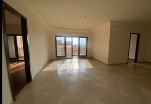 Room in 4 BHK Apartment at Prestige Leela Residency, Kodihalli – for Rent