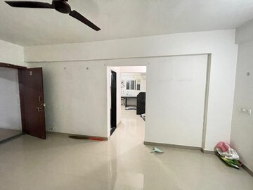 Room in 2 BHK Apartment at Sai Nagari CHS, Keshav Nagar – for Rent