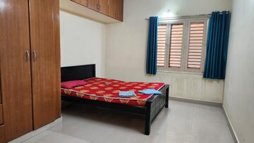 Bedroom in 2 BHK Apartment at Indiranagar – for Rent