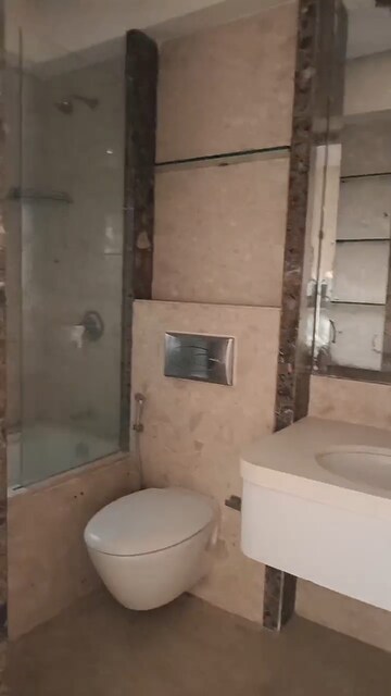Bathroom in 3.5 BHK Apartment at Andheri West – for Rent