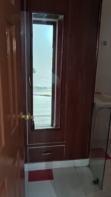 Bathroom in 5 BHK Independent House at Gms Road – for Rent