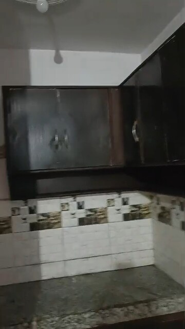 Kitchen in 1 BHK Builder Floor at Sector 70 – for Rent