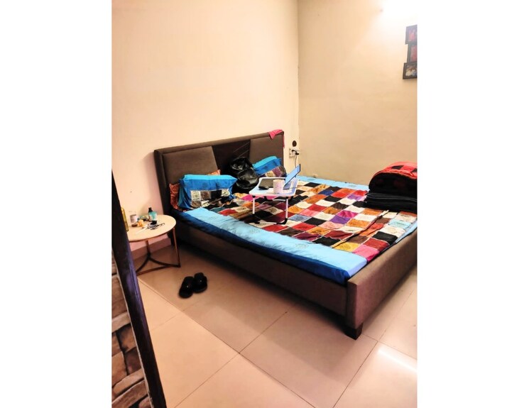 Bedroom, sarita vihar 3 Bedroom 1600 Sq.Ft. Apartment In Sarita Vihar Delhi 8221242