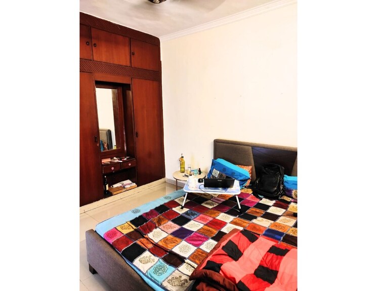 Bedroom, sarita vihar 3 Bedroom 1600 Sq.Ft. Apartment In Sarita Vihar Delhi 8221242