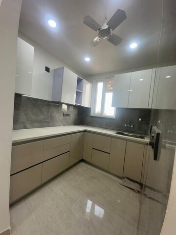 Kitchen in 2 BHK Builder Floor at Paryavaran Complex – for Rent