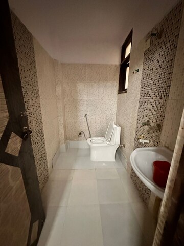 Bathroom in 2 BHK Builder Floor at Paryavaran Complex – for Rent