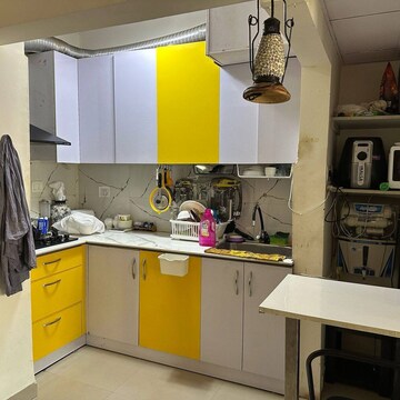 Team Area in 3.5 BHK Apartment at Mahagun Mirabella, Sector 79 – for Rent
