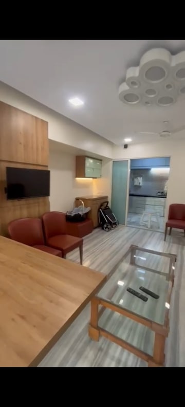 2 BHK Apartment For Rent in Wellington Apartment Andheri West Mumbai  8221319