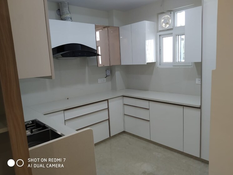 Kitchen, shalimar bagh 3 Bedroom 1300 Sq.Ft. Builder Floor In Shalimar Bagh Delhi 8221359