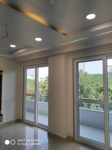 Building Lobby in 3 BHK Builder Floor at Shalimar Bagh – for Sale