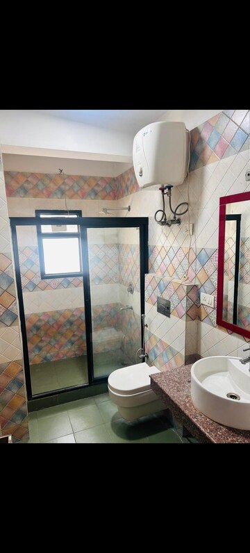 Master Bedroom in 2 BHK Builder Floor at Vasant Kunj – for Rent