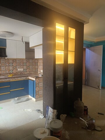 Living Room in 3 BHK Apartment at Amrapali Silicon City, Sector 76 – for Rent