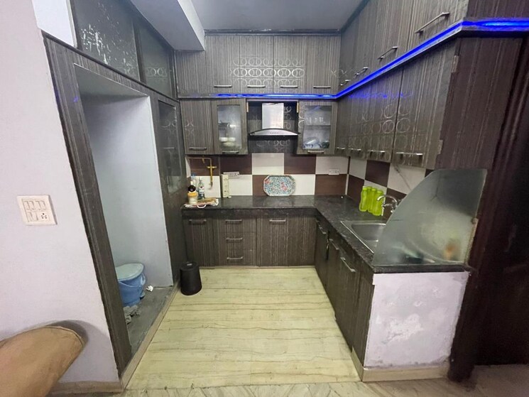 Kitchen, adarsh nagar 3 Bedroom 1000 Sq.Ft. Builder Floor In Adarsh Nagar Delhi 8221404