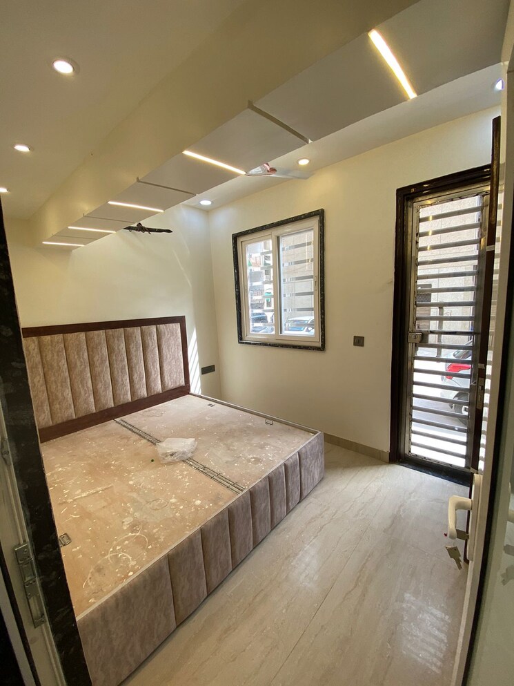Bedroom, adarsh nagar 3 Bedroom 1000 Sq.Ft. Builder Floor In Adarsh Nagar Delhi 8221404