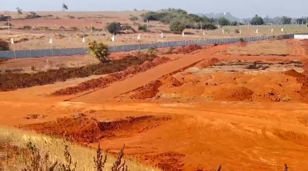 Plot For Sale in Myron Royal Crest