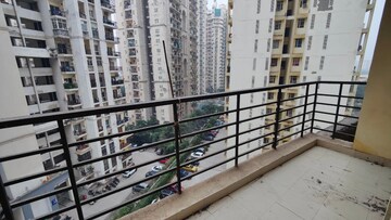 Balcony in 3 BHK Apartment at Amrapali Silicon City, Sector 76 – for Rent