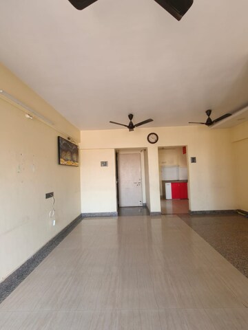 Room in 2 BHK Apartment at Siddhi Highland Park, Kolshet Road – for Sale