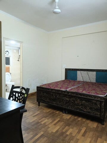 Bedroom in 2 BHK Apartment at Gardenia Golf City, Sector 75 – for Rent