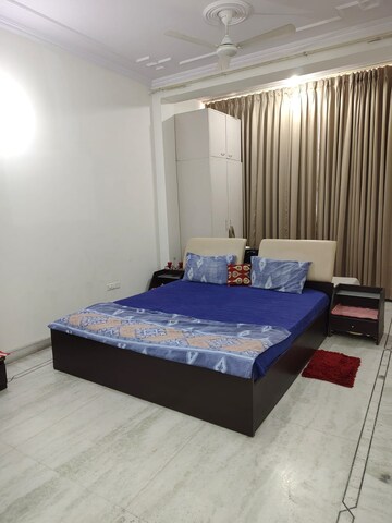 Bedroom in 2.5 BHK Independent House at Sector 55 – for Rent