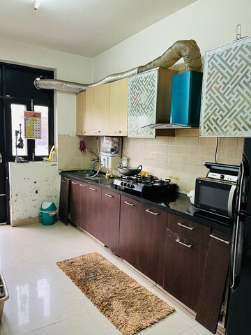 Kitchen in 3 BHK Builder Floor at Omaxe Silver Birch, North Mullanpur – for Sale