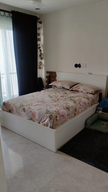 Bedroom in 2 BHK Apartment at Lodha Fiorenza, Goregaon East – for Rent