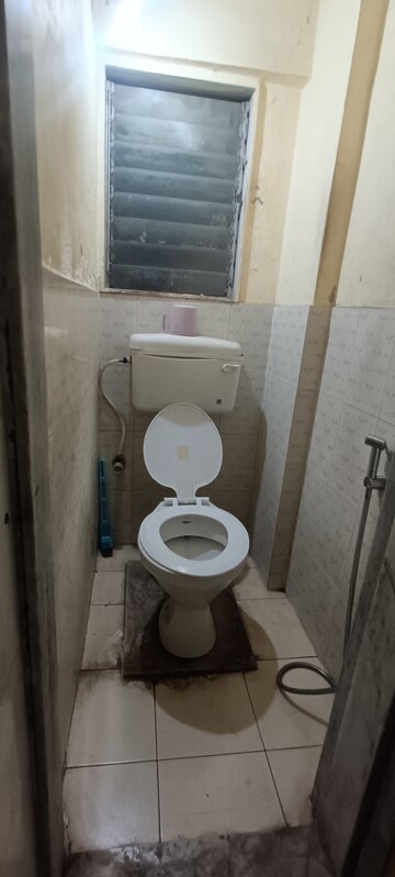 Bathroom in 1 RK Apartment at Dolphin Makhdoomi Palace, Santacruz East – for Rent