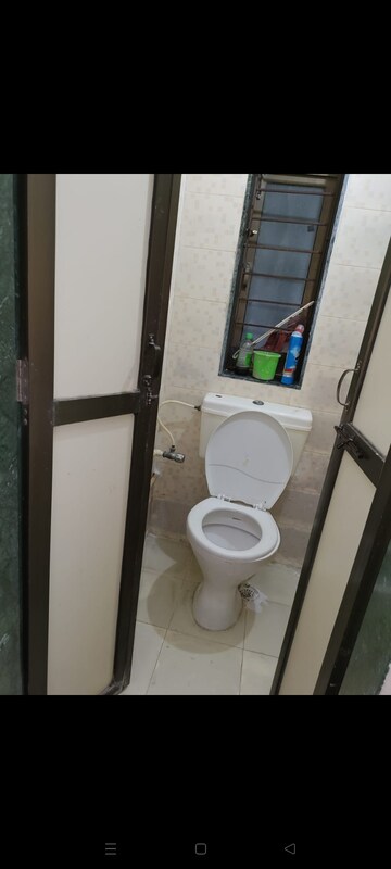 Bathroom in 1 BHK Apartment at Mahalaxmi CHS Worli, Worli – for Rent